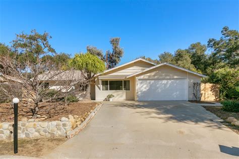 This unit is recently completely remodeled with tons of built in storage, as well as a custom entertainment center with an 85-inch television. . Craigslist ojai